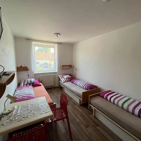 Ubytovani Na Mestecku 7 Apartmán *