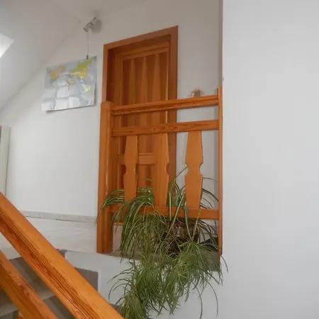 Ubytovani Na Mestecku 7